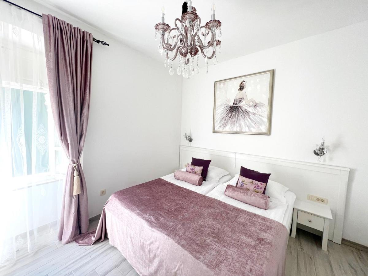 Bed&Breakfast Sorgo Palace Ston Eksteriør billede